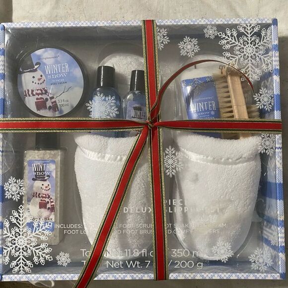 Simple Pleasures 7pc deluxe slipper set - Picture 1 of 8